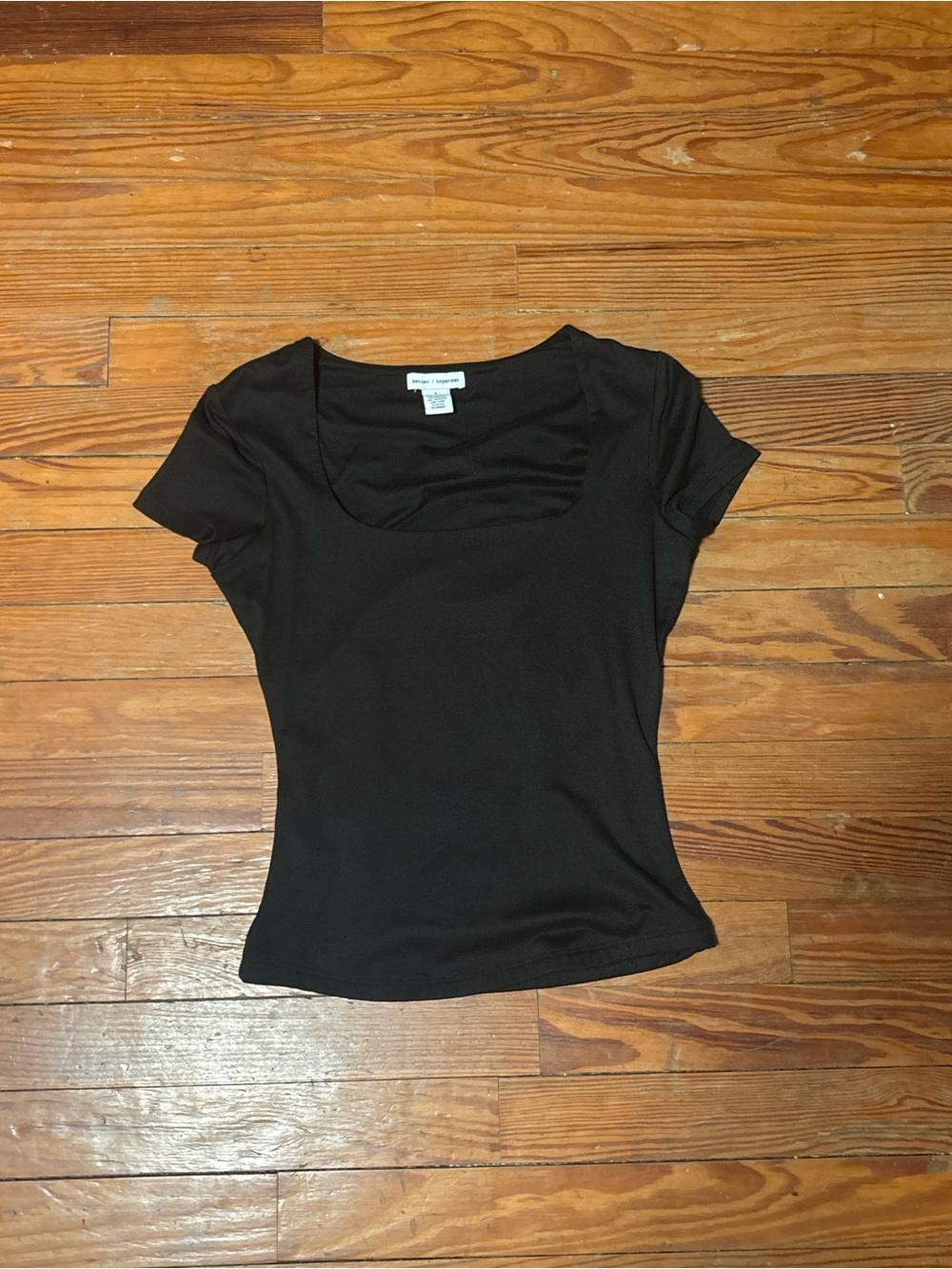 Women's Black Scoop-Neck Crop Top - Classic Fit